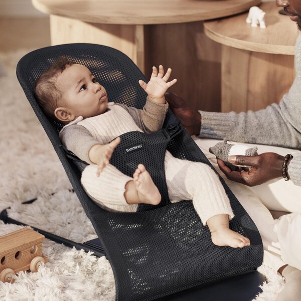 BabyBjörn lamamistool Bliss, Black - BabyBjörn